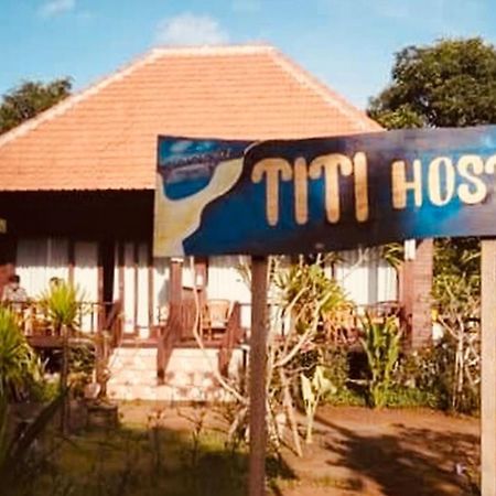 Titi Hostel Lembongan Exterior foto