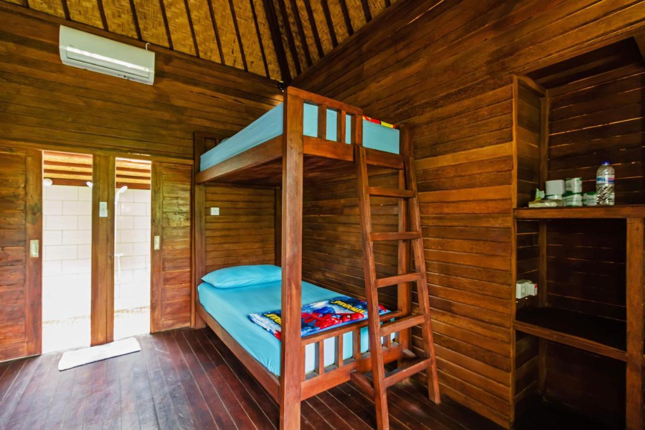 Titi Hostel Lembongan Exterior foto