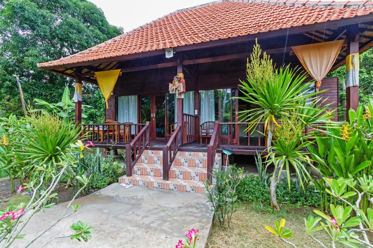 Titi Hostel Lembongan Exterior foto