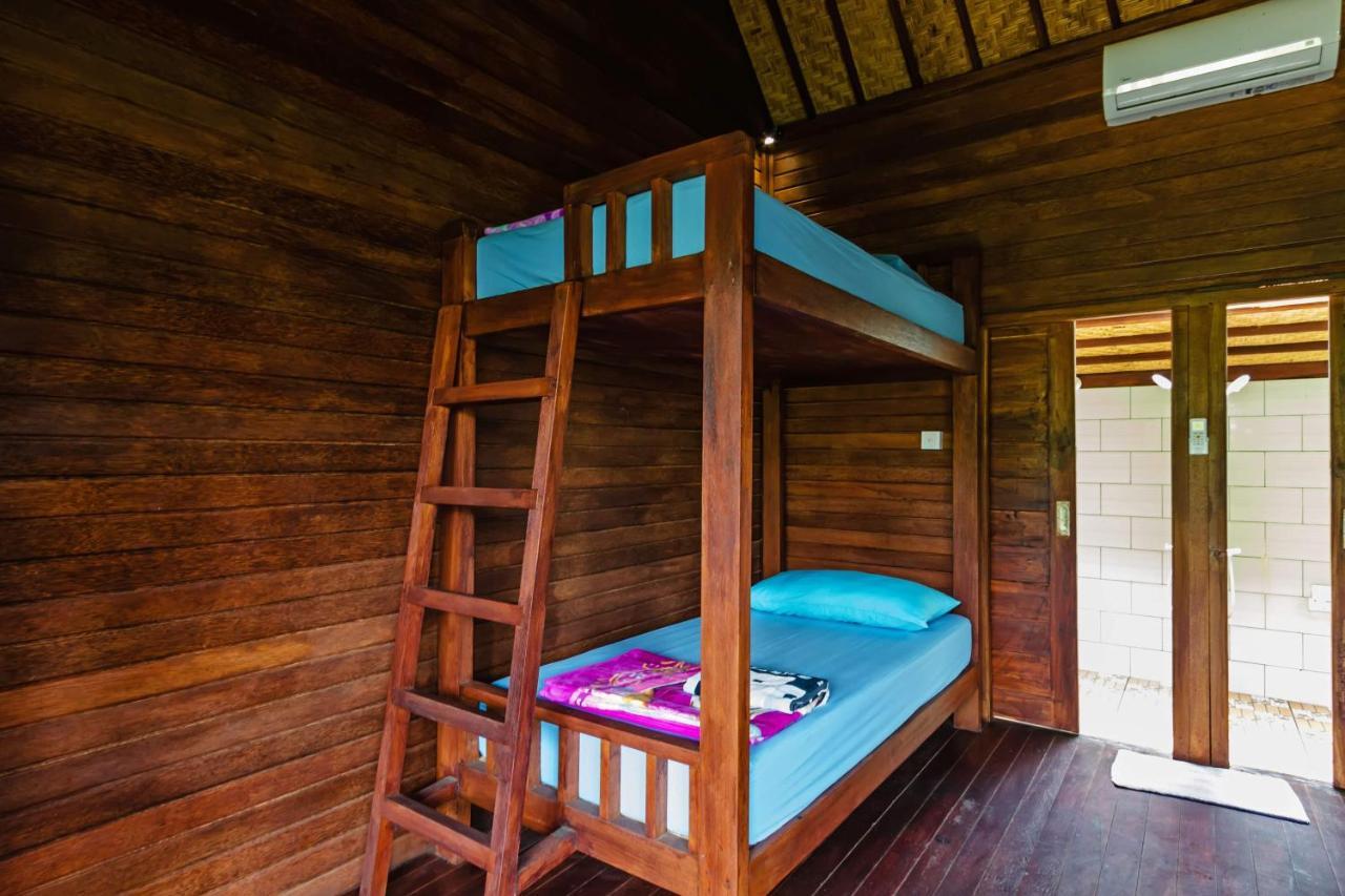 Titi Hostel Lembongan Exterior foto