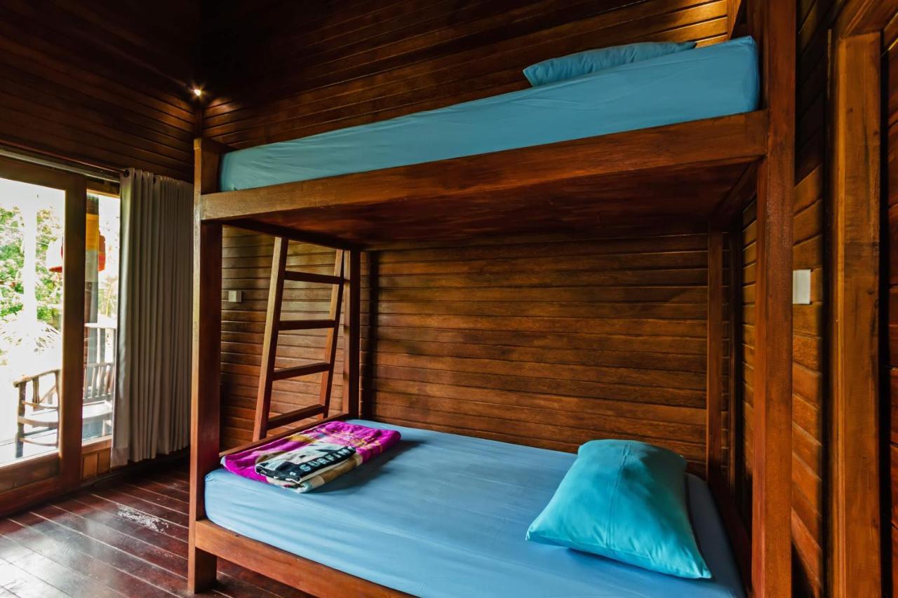 Titi Hostel Lembongan Exterior foto